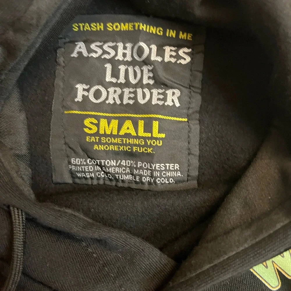 Black Graphic Hoodie with 'We C'm In Peace' Print - Picture 3 of 4